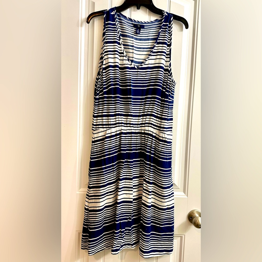 Women’s Casual Midi Dress with Pockets - L